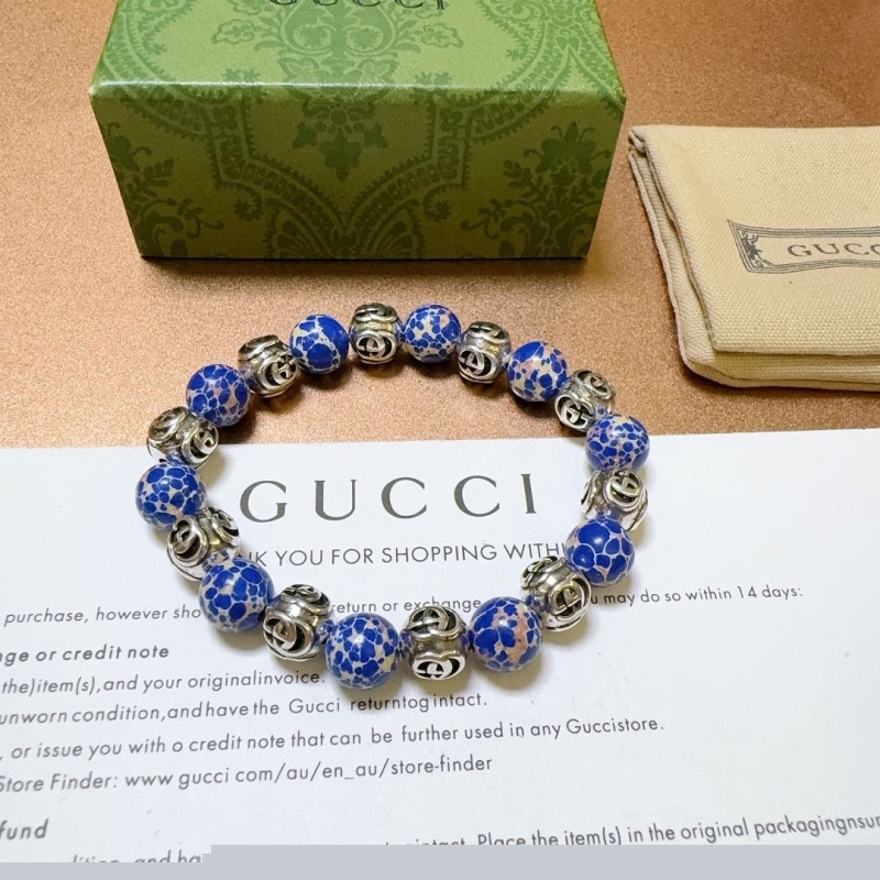 G*u*i bracelets